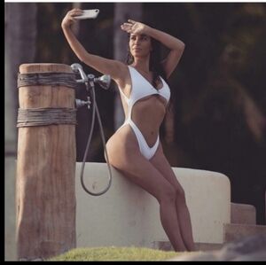 backless swimwear one piece swimsuit strappy